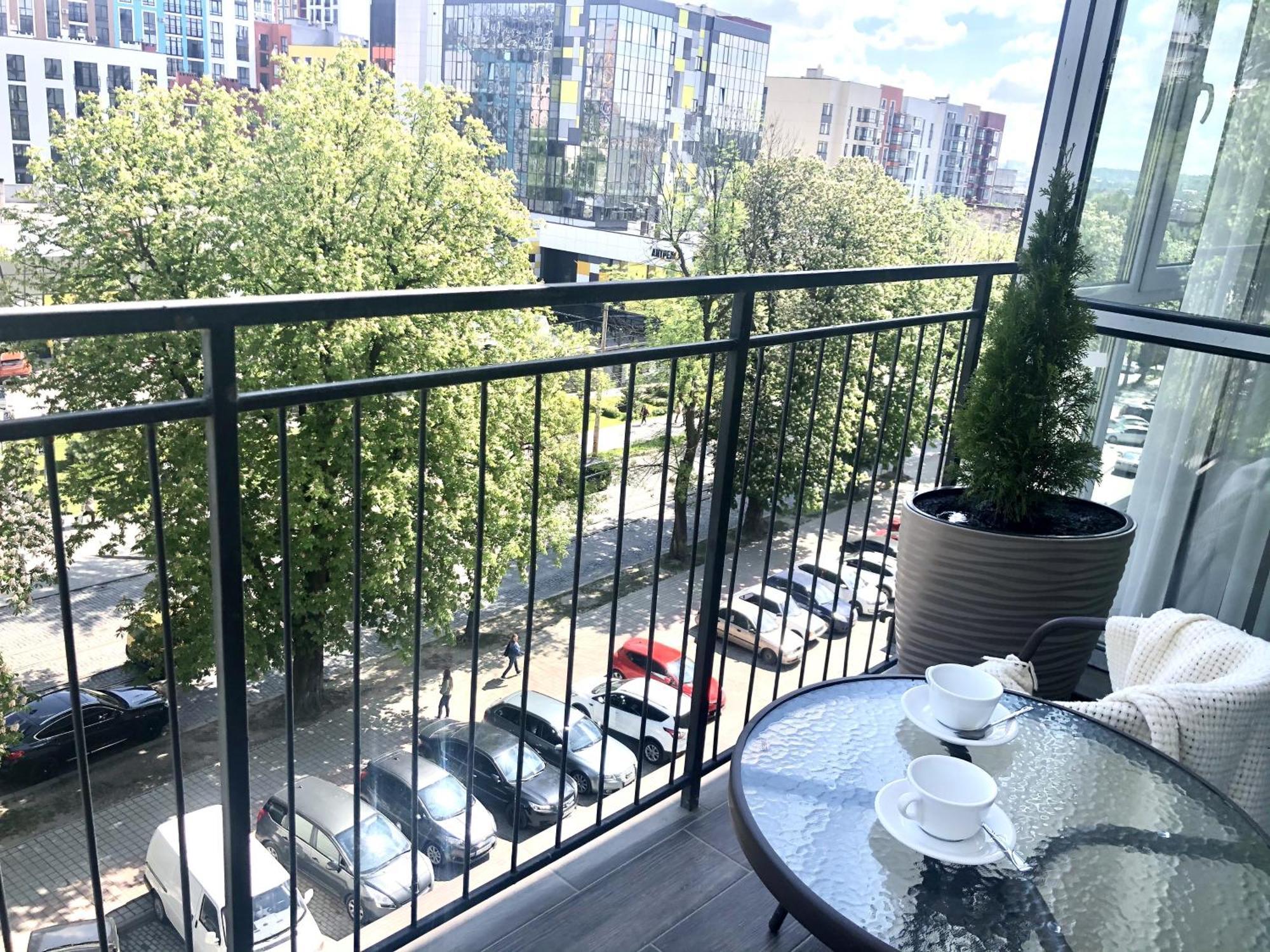 Osapart Comfortable Apartment In A Complex Great Britain Львів Екстер'єр фото